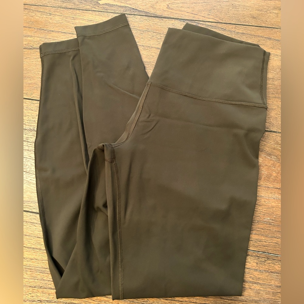 Lululemon Wunder Under high rise legging